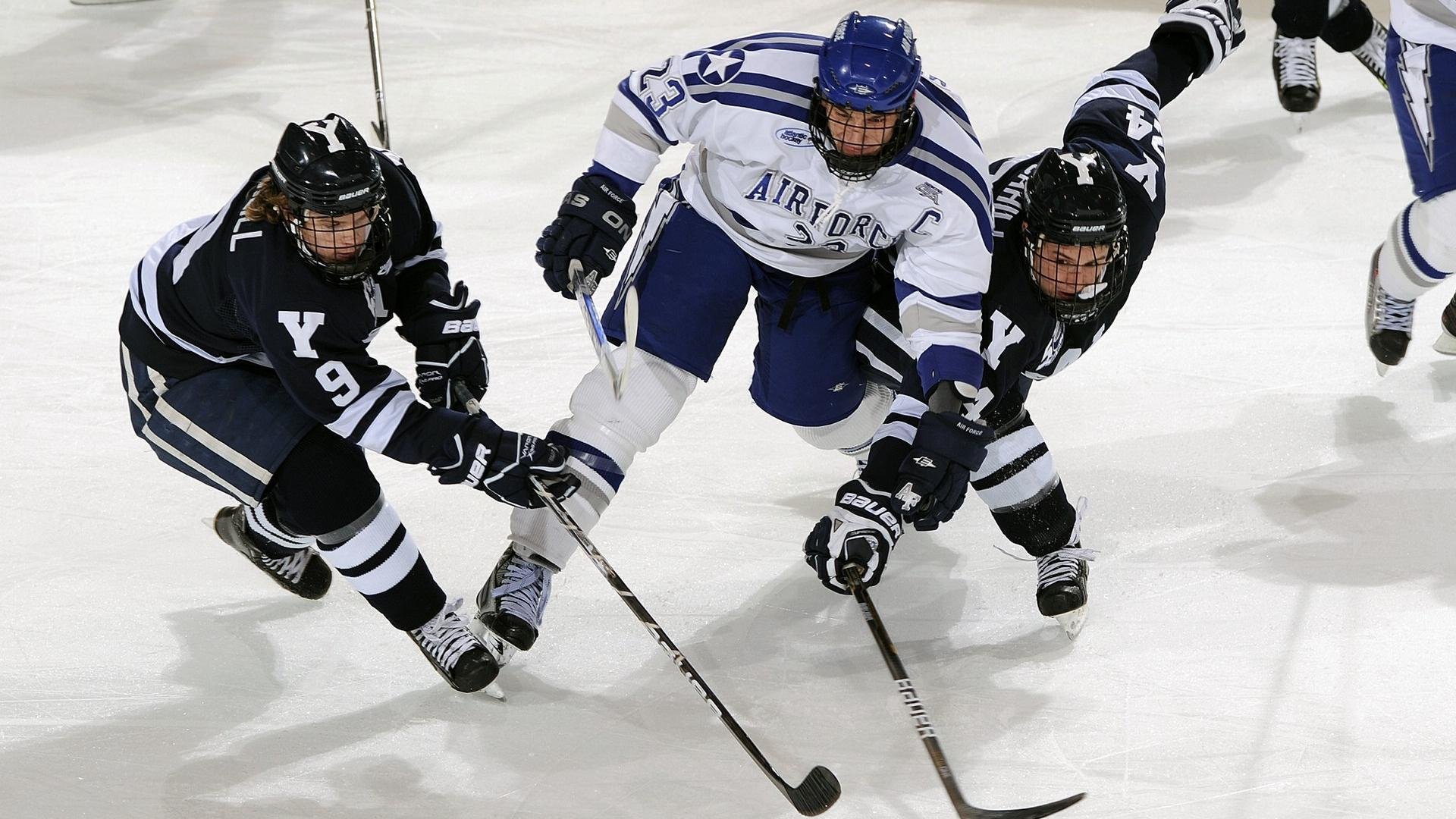 中国篮球鼓励家庭参与营造良好成长环境，参加篮球队对孩子的帮助