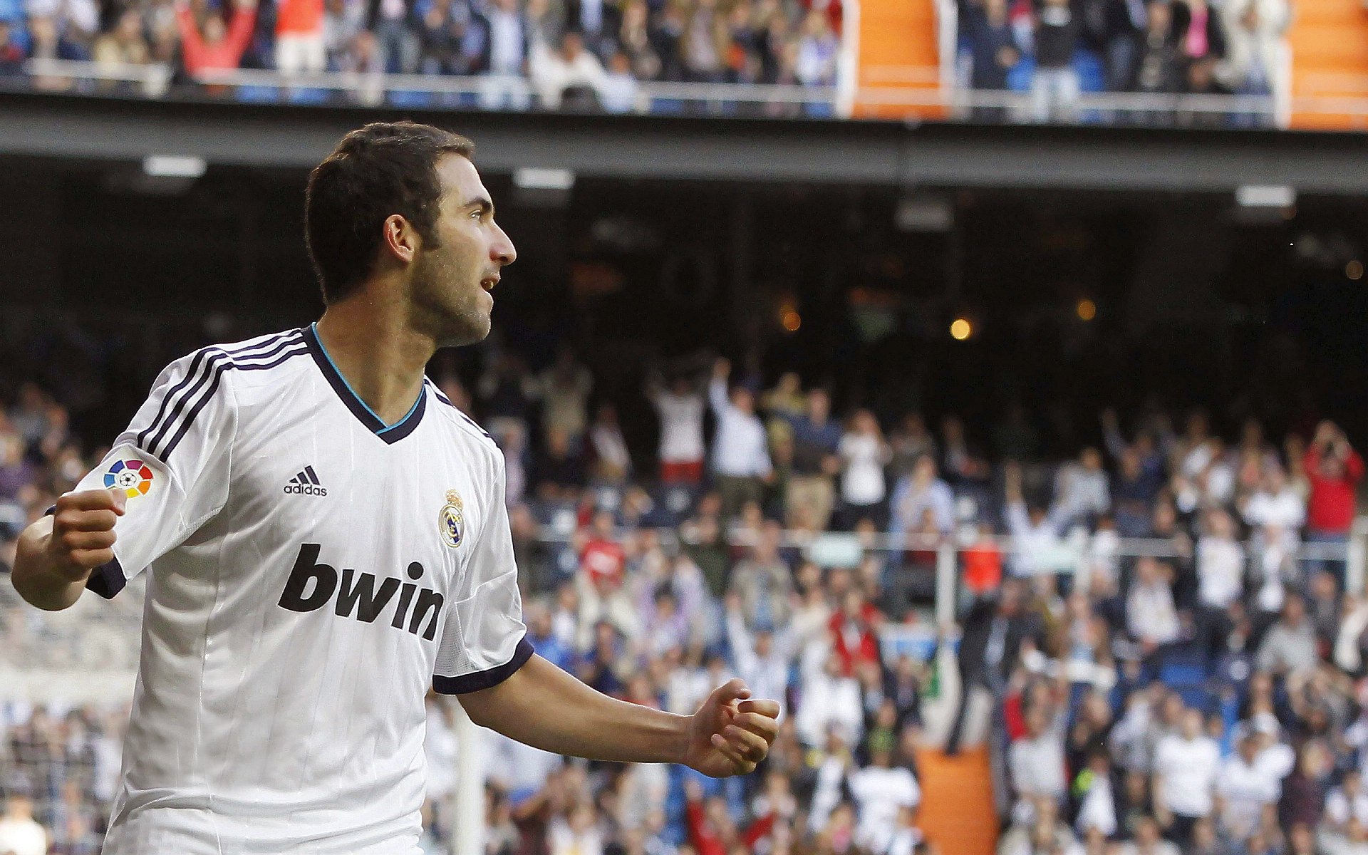 青年运动员训练生活曝光背后付出远超外界想象，青少年运动员的培养